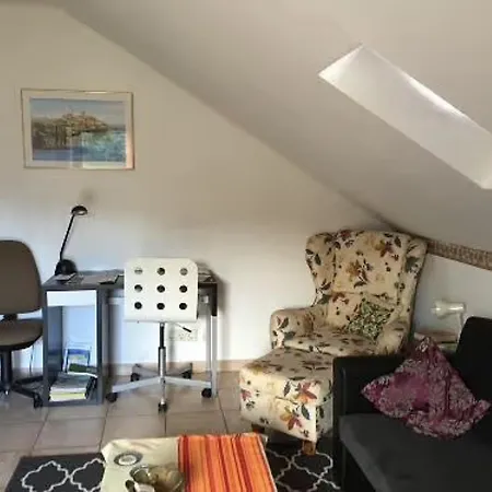 Apartment Meuer *